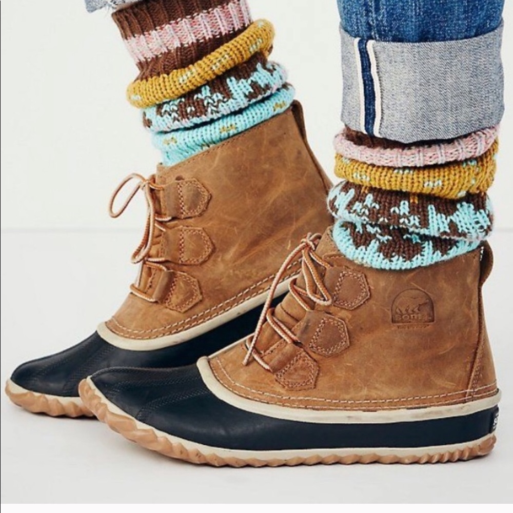 Sorel Out N about leather rain boots 6 NIB